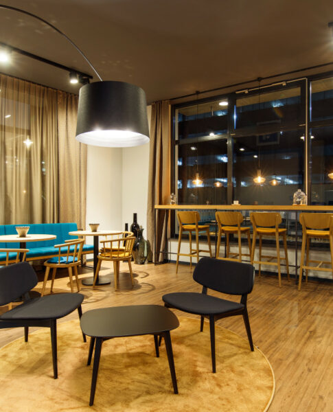 Sitzgelegenheiten im elaya hotel goeppingen