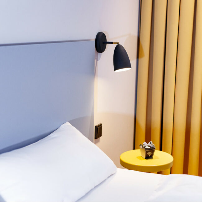 Detailansicht vom Bett im elaya hotl goeppingen