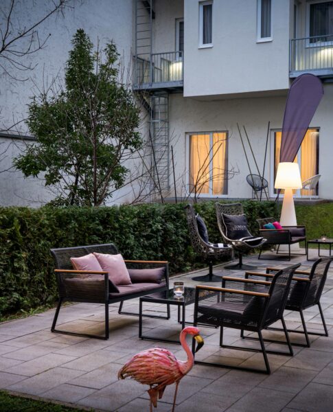 Die Terrasse im elaya hotel vienna city west.