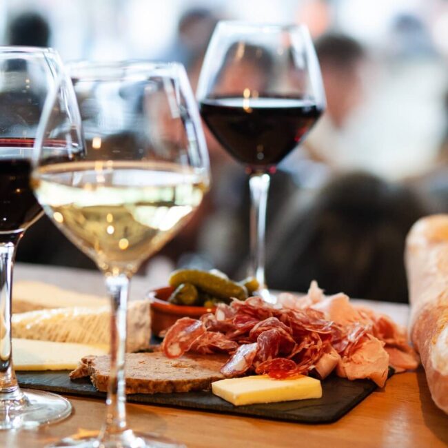 Mal etwas neues ausprobieren. Jetzt die Stadt entdecken und köstliche Sachen testen.