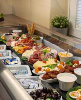 Das Frühstücksbuffet im Arthotel ANA Liberty Bremen von nahem