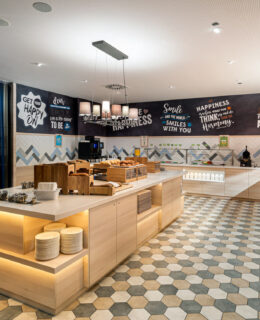 Das Frühstücksbuffet im Hampton by Hilton Kiel