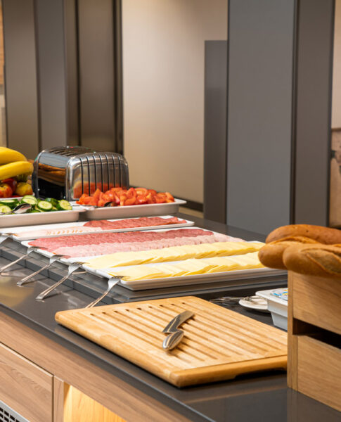 Das Frühstücksbuffet im Holiday Inn Express Rosenheim