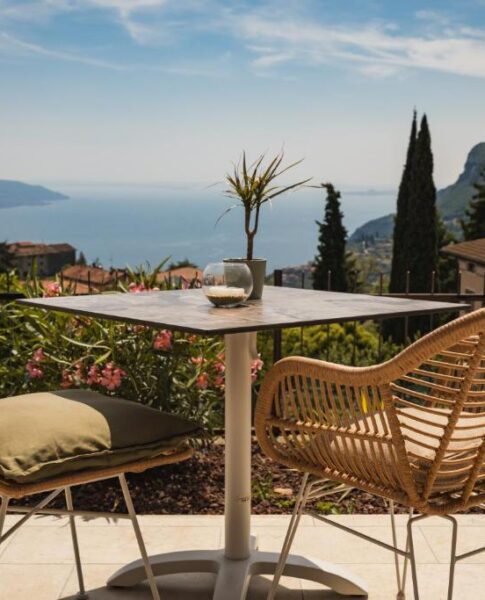 Der Ausblick von der Terrasse im Hotel MioMio