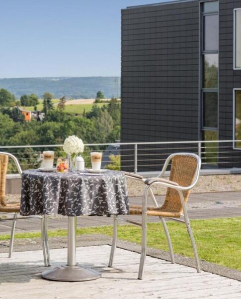 Die Dachterrasse des rugs Hotel am Schlosspark Lichtenwalde