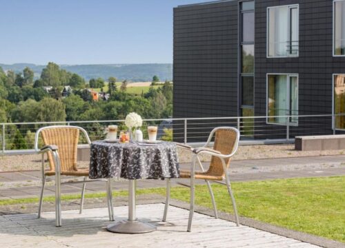 Die Dachterrasse des rugs Hotel am Schlosspark Lichtenwalde 