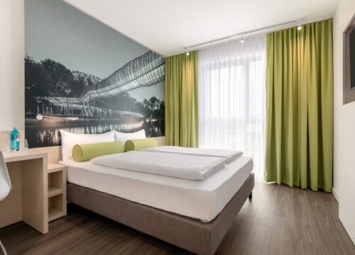 Die Standardzimmer im Super 8 by Wyndham Oberhausen
