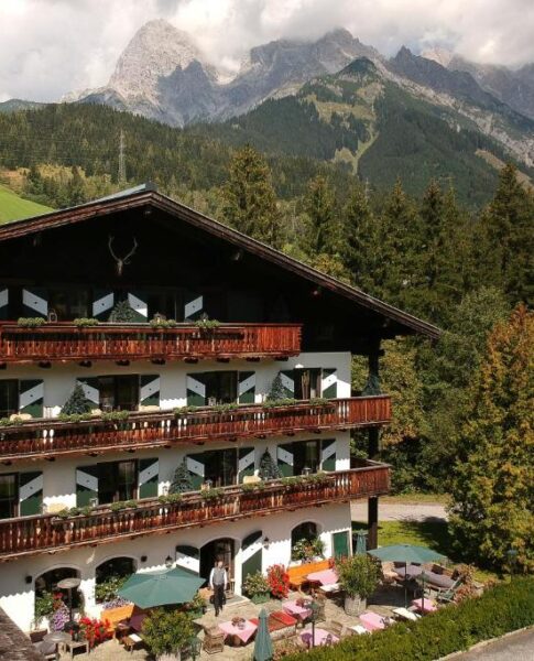 Das Wachtelhof House of Hütter im Sommer