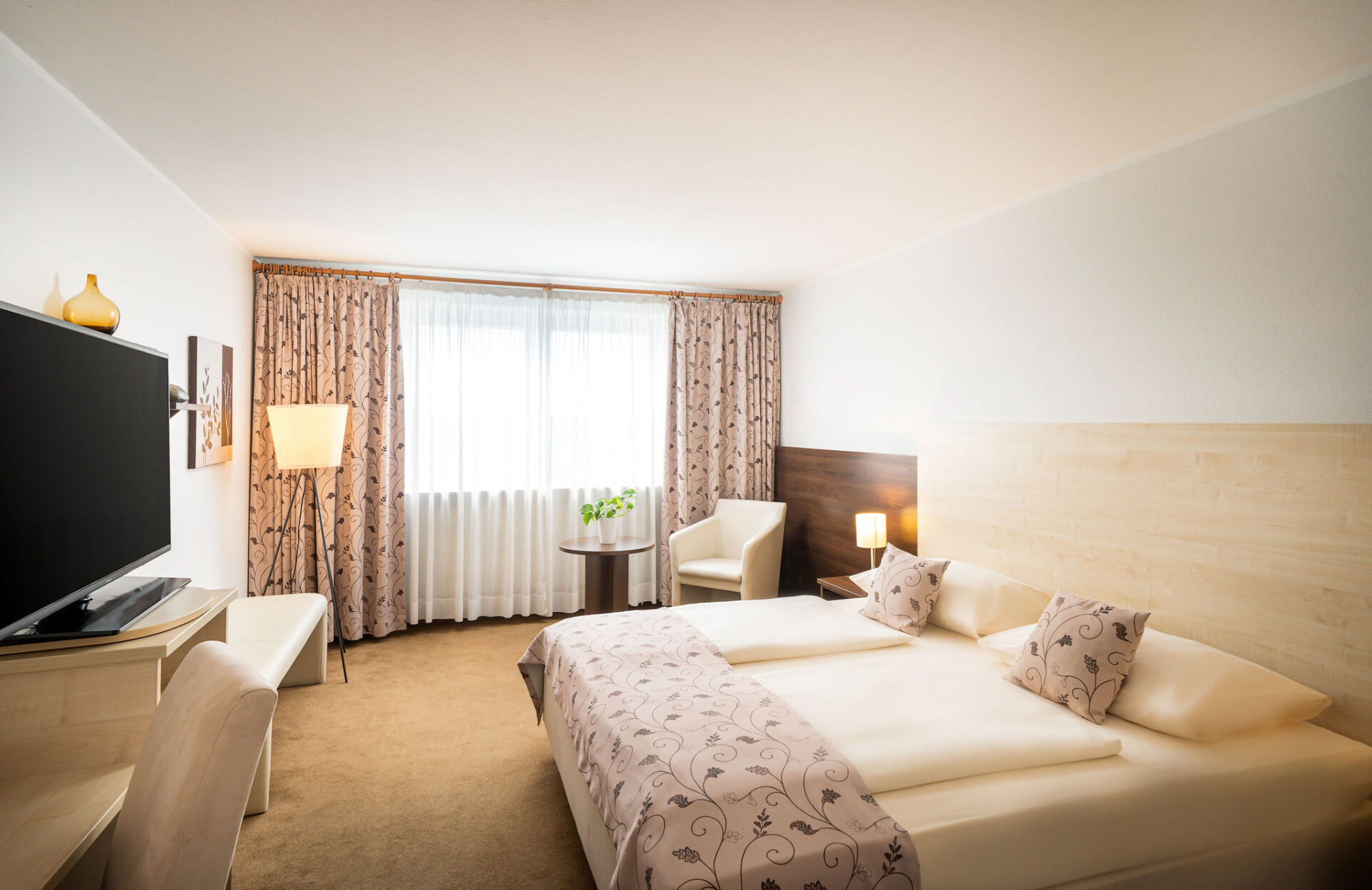 Der Schlafbereich im QU Hotel Augsburg