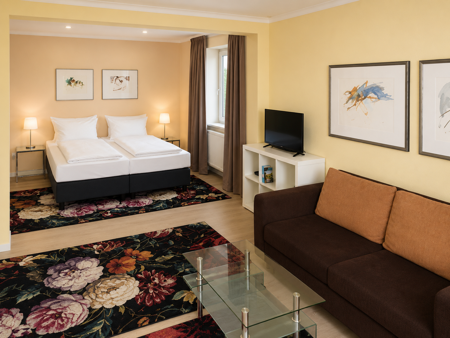 Das Apartment für zwei Personen im Arthotel ANA Fleur