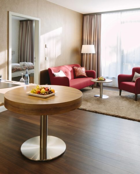 Der Wohnbereich der Suite im Chester Hotel Heidelberg