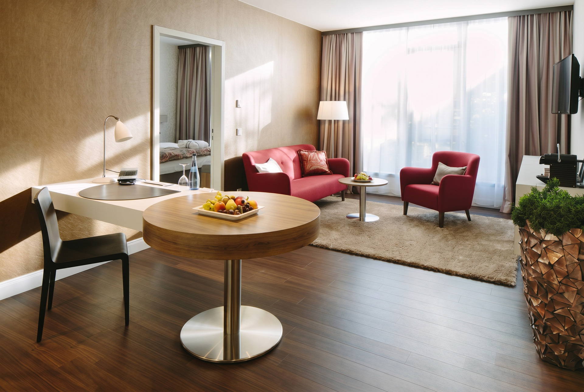 Der Wohnbereich der Suite im Chester Hotel Heidelberg