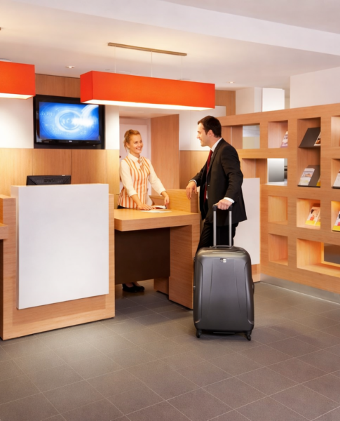 Die Rezeption des Ibis Augsburg Hauptbahnhof