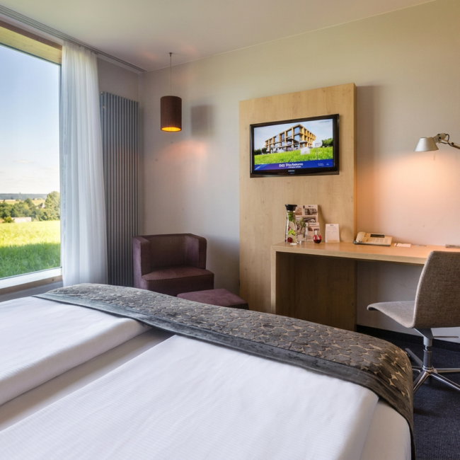 Die Zimmereinrichtung im rugs Hotel am Schlosspark Lichtenwalde